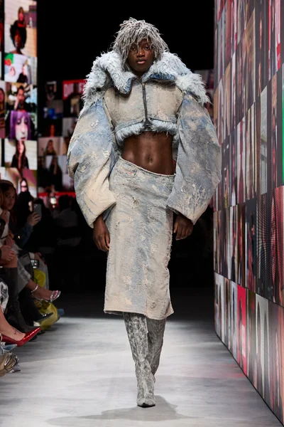 Look 37